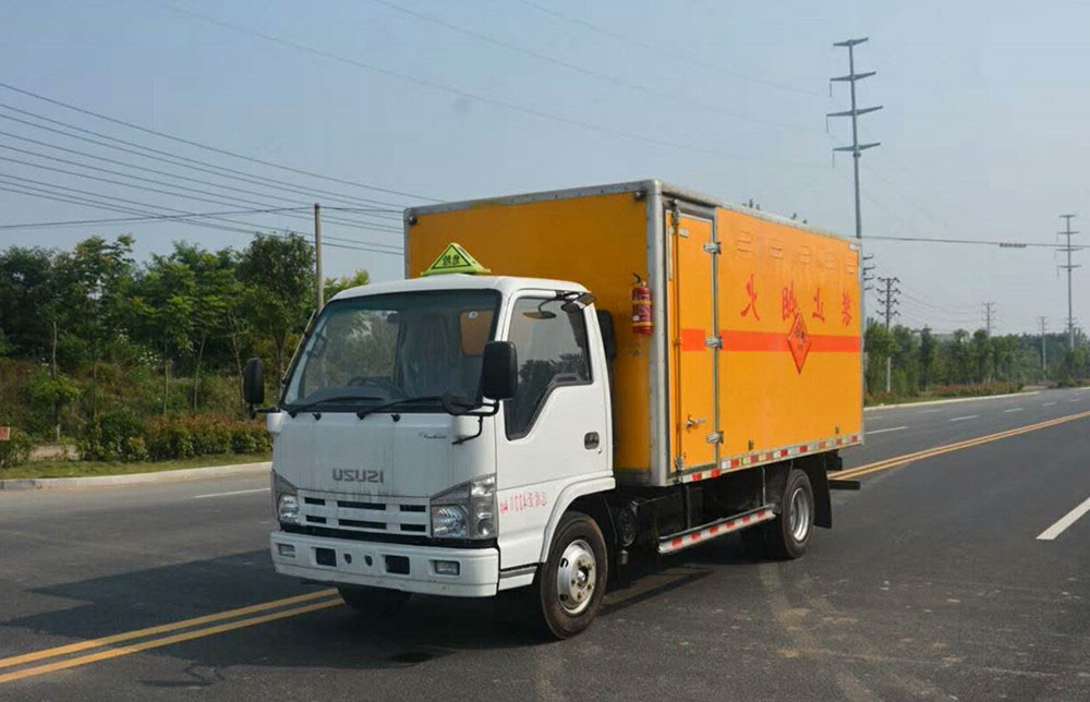 慶鈴五十鈴4米1(藍(lán)牌)爆破器材車